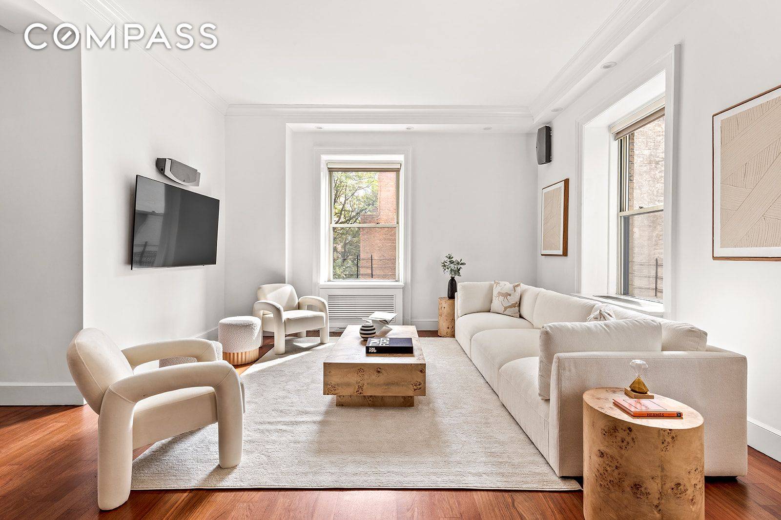Welcome to duplex apartment 2DE 3E at 246 West End Avenue The Howard House !