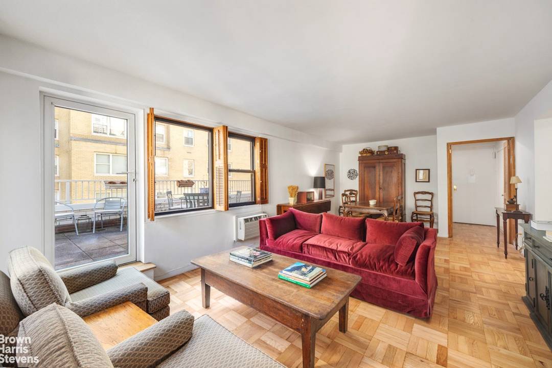 Light. Space. Terrace. Location.