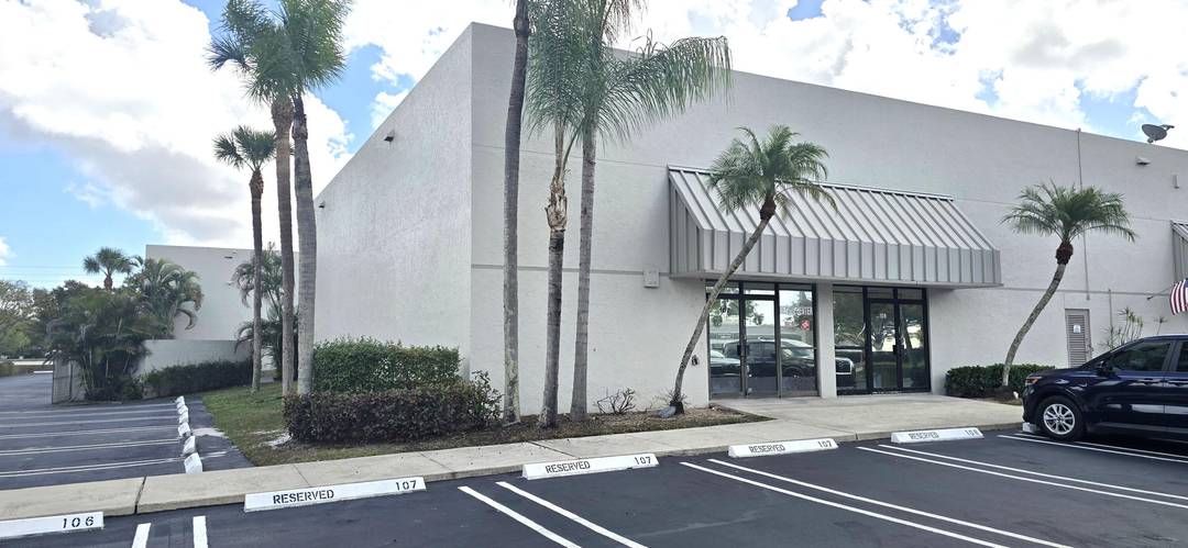 Positioned in a prime location, this versatile two story commercial property offers the ideal blend of professional office space and functional warehouse capacity.