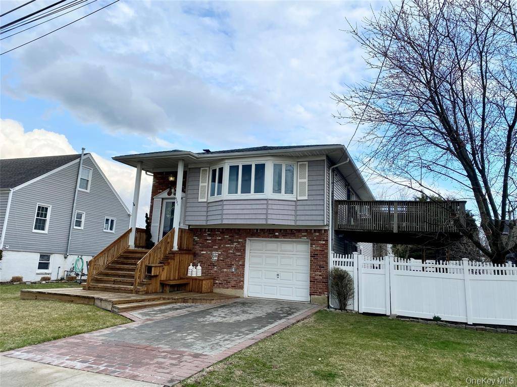 This is the one to see, there is plenty of room for everyone.