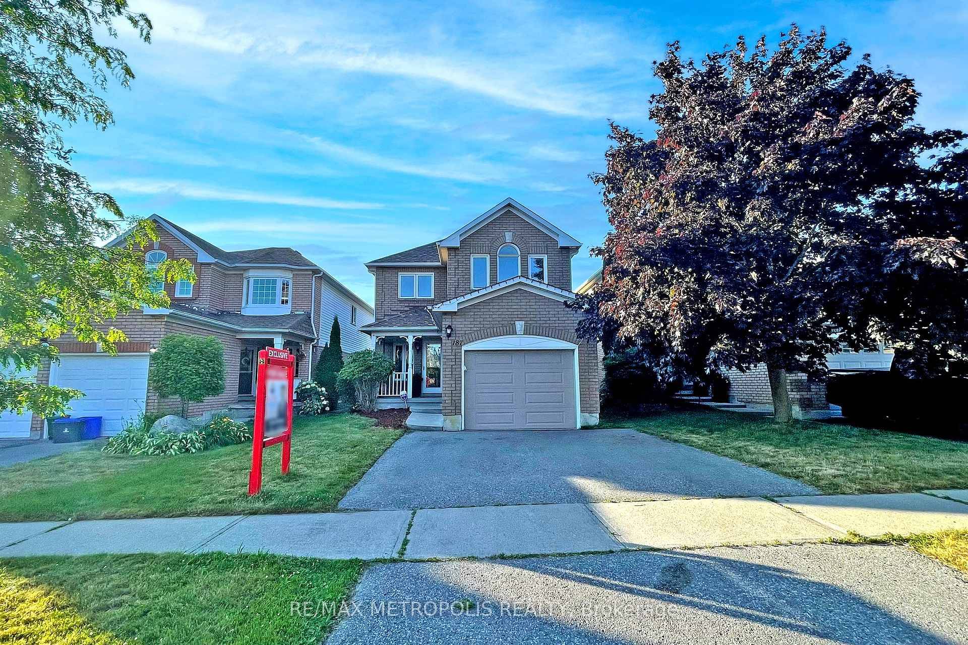 Welcome to 187 Wilkins Crescent a beautiful family home on an impressive 175 foot deep lot and 2, 543 sq.