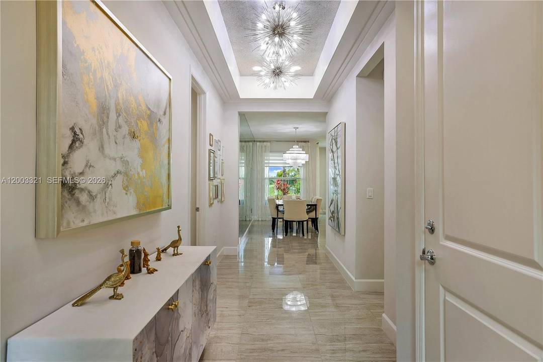 NO CDD ! 2 BEDROOM 2 BATHROOM PLUS DEN Valencia Cay Heron Model with all of the luxurious upgrades !