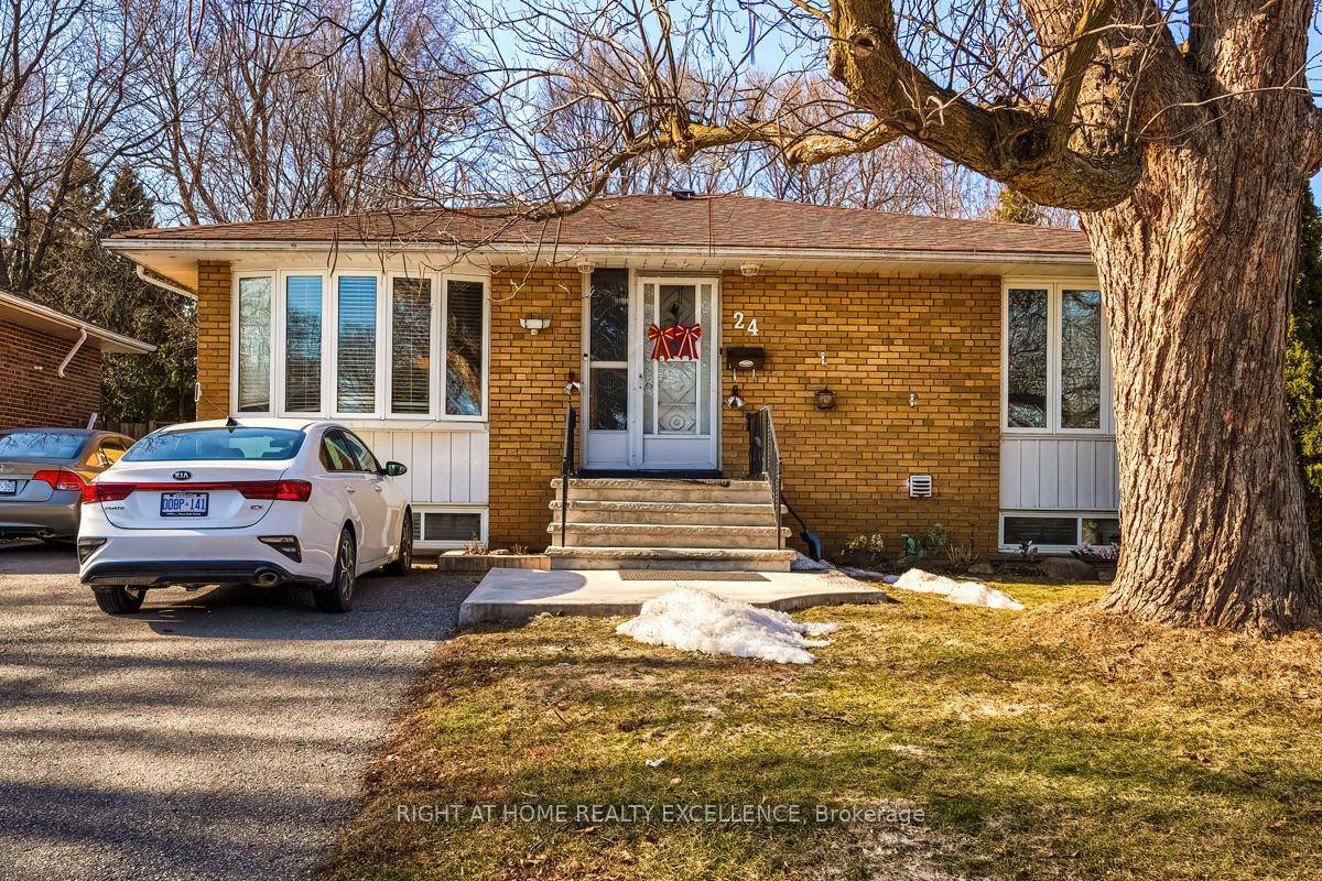 All brick raised bungalow on a 50x135 ft lot in the sought after Northwood Park neighborhood.
