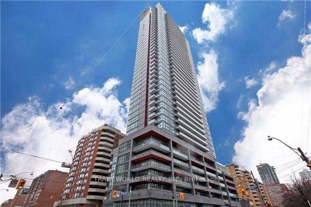 Luxury Condo Pace By Great Golf Bright amp ; Spacious Unobstructed South View With Balcony Functional Layout Open Concept