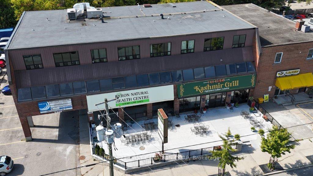 Prime Investment Opportunity in the Heart of London's Bustling Commercial District in Byron.