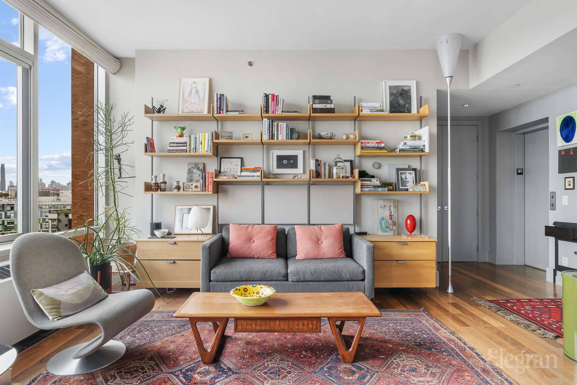 When you re the type of person who truly wants it all in a dream NYC apartment, your wish list probably includes private elevator entrance dedicated home office space sweeping ...