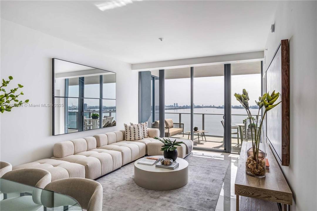Experience the newest jewel of Edgewater Aria Reserve.