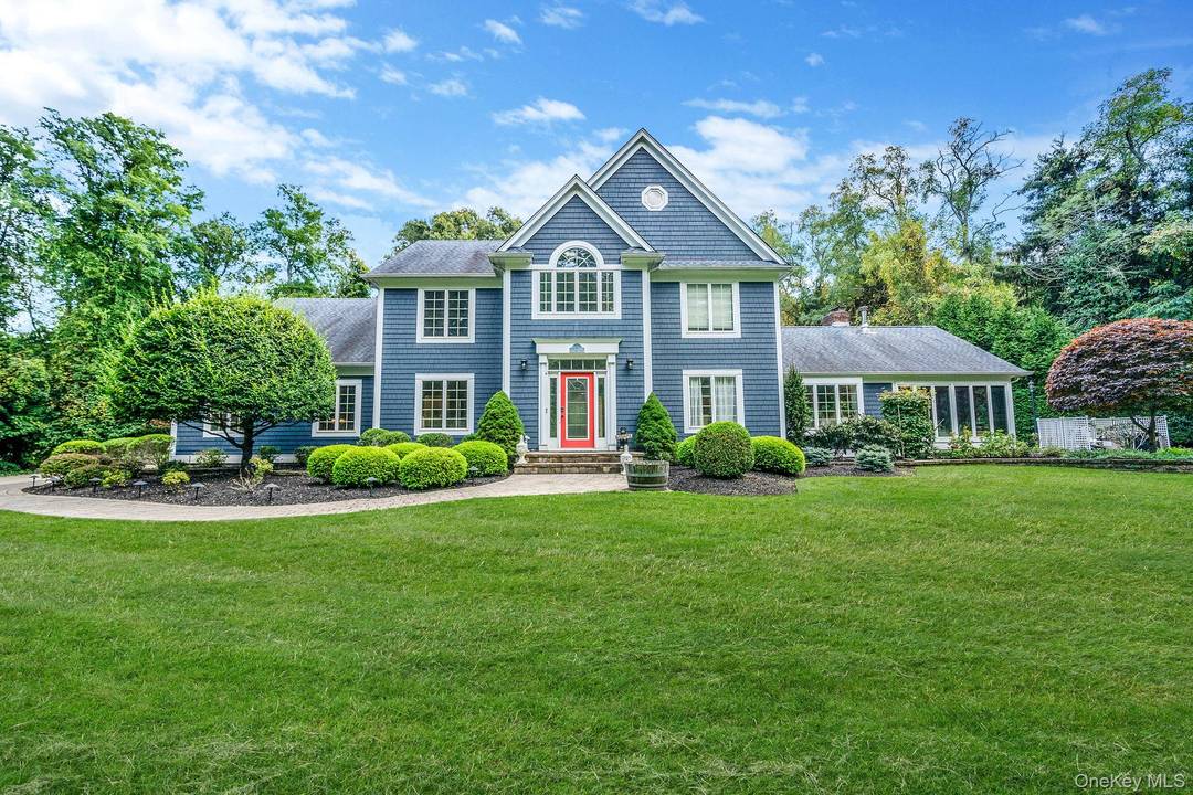 Welcome to 27 Tower Hill Road, Shoreham Village !