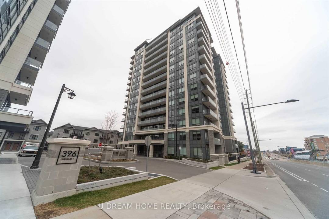 Fully Furnished Beautiful Modern High End Finishes South View Of Valleymede Tower B.