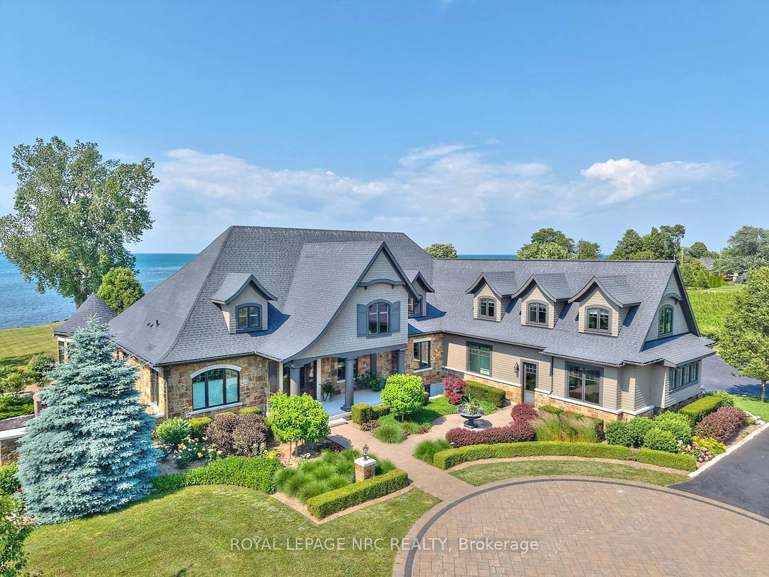 Over 400ft of Lake Ontario waterfront.