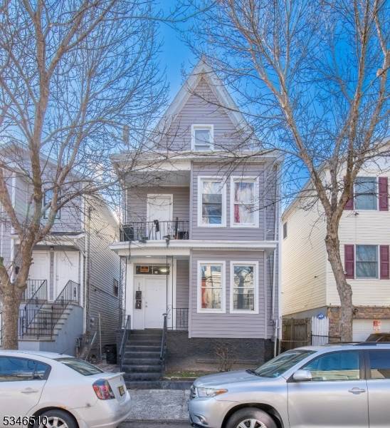 Newly Renovated 2 Family Home in Paterson !