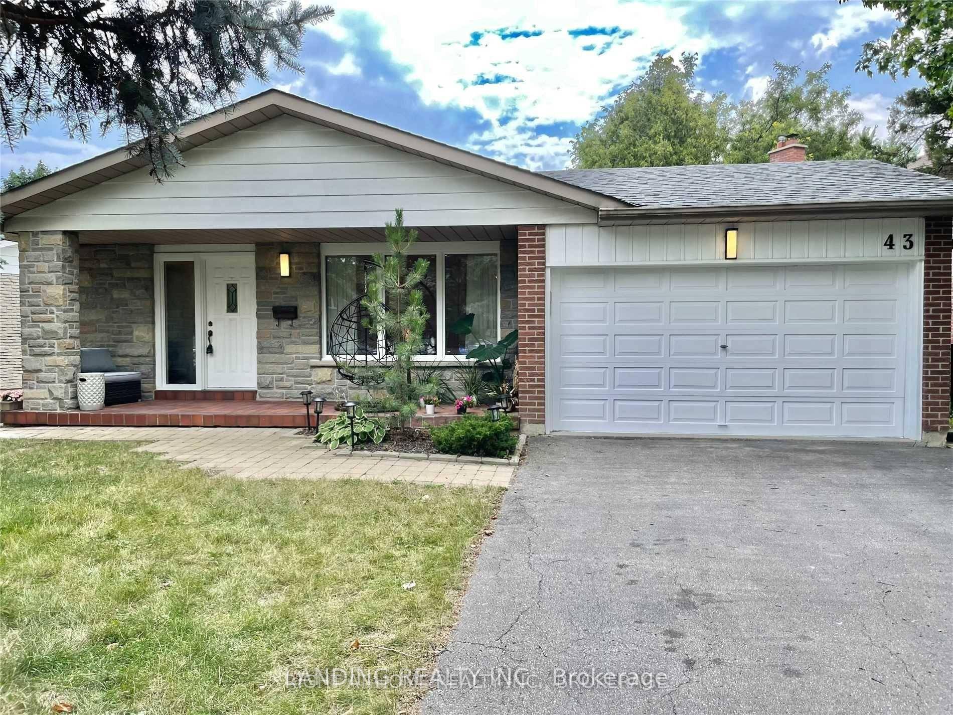 Fully Renovated Upper Unit With 3 Brs And 2 Full Baths !
