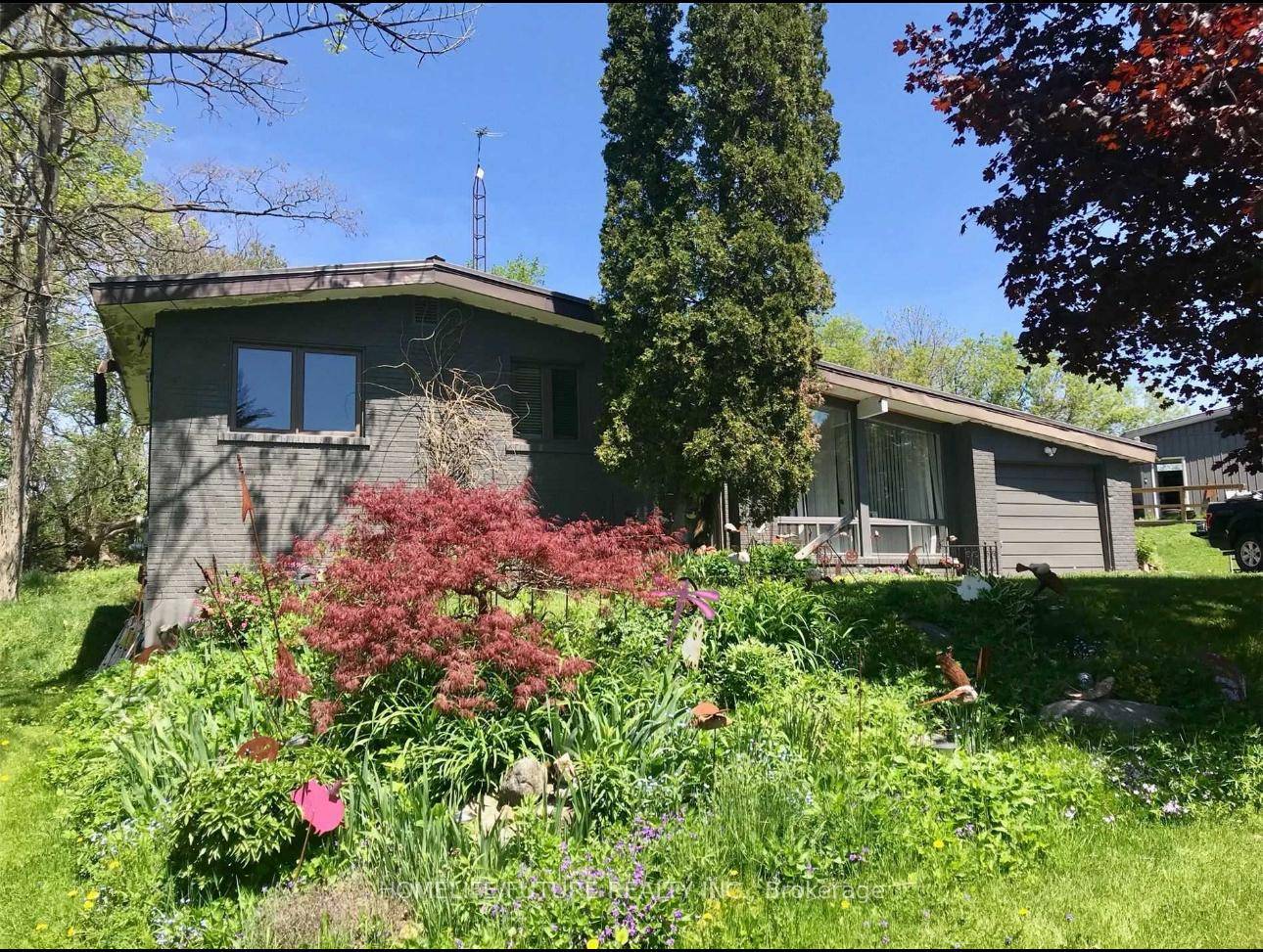 Att 1200 Sf Workshop W High Ceilings, Insulated W In Floor Heating New Boiler amp ; Roll Up Dr, Metal Siding amp ; Roof On Workshop Great Property For A ...