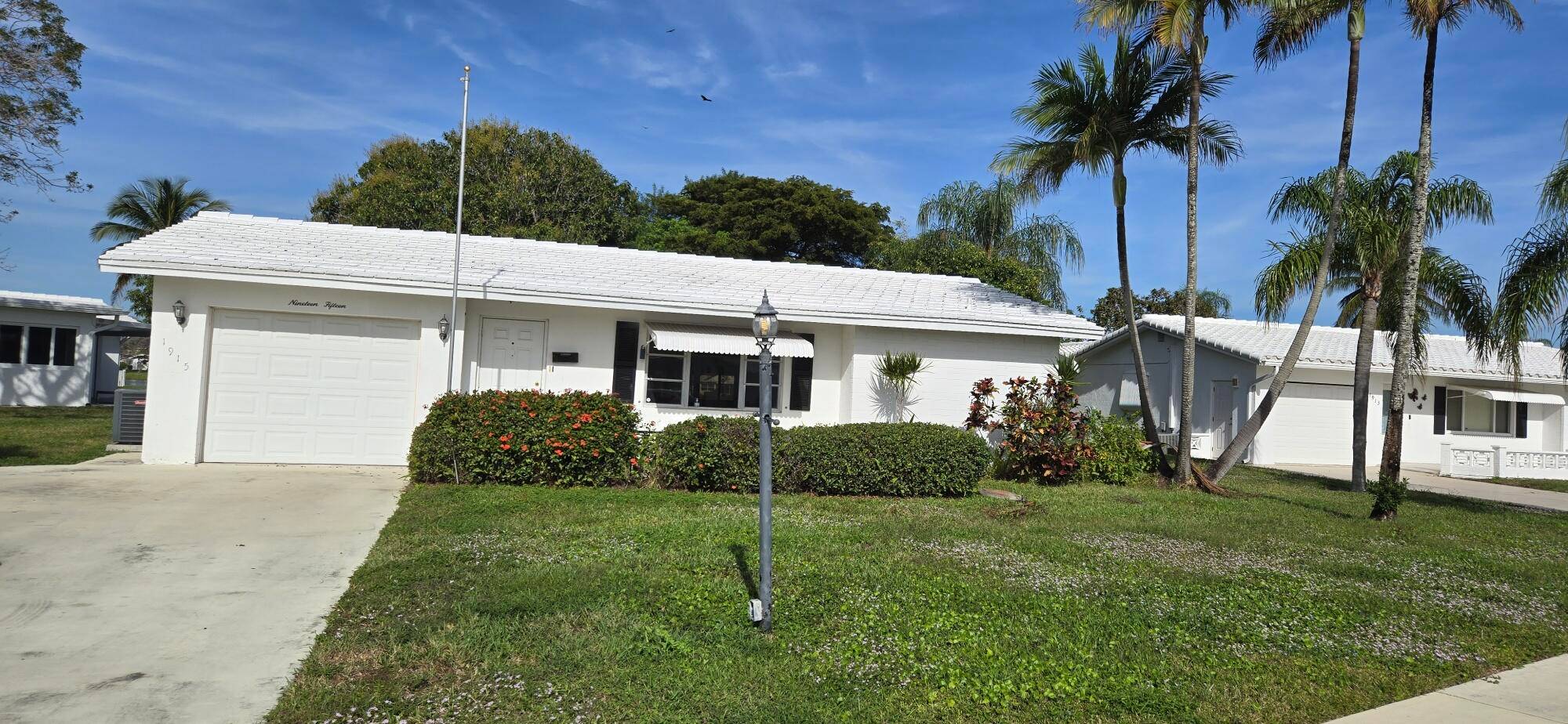 Waterfront two bedroom, two full bath single family home in desirable 55 community of Leisurville.
