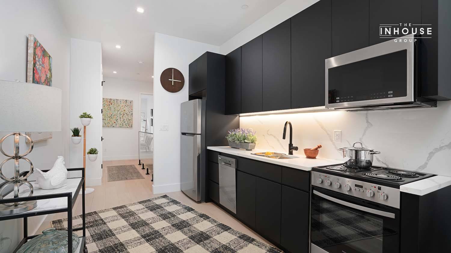 Email for an appointment Discover modern living in the heart of Bushwick, Brooklyn with this stunning two bedroom duplex garden unit in a brand new development.