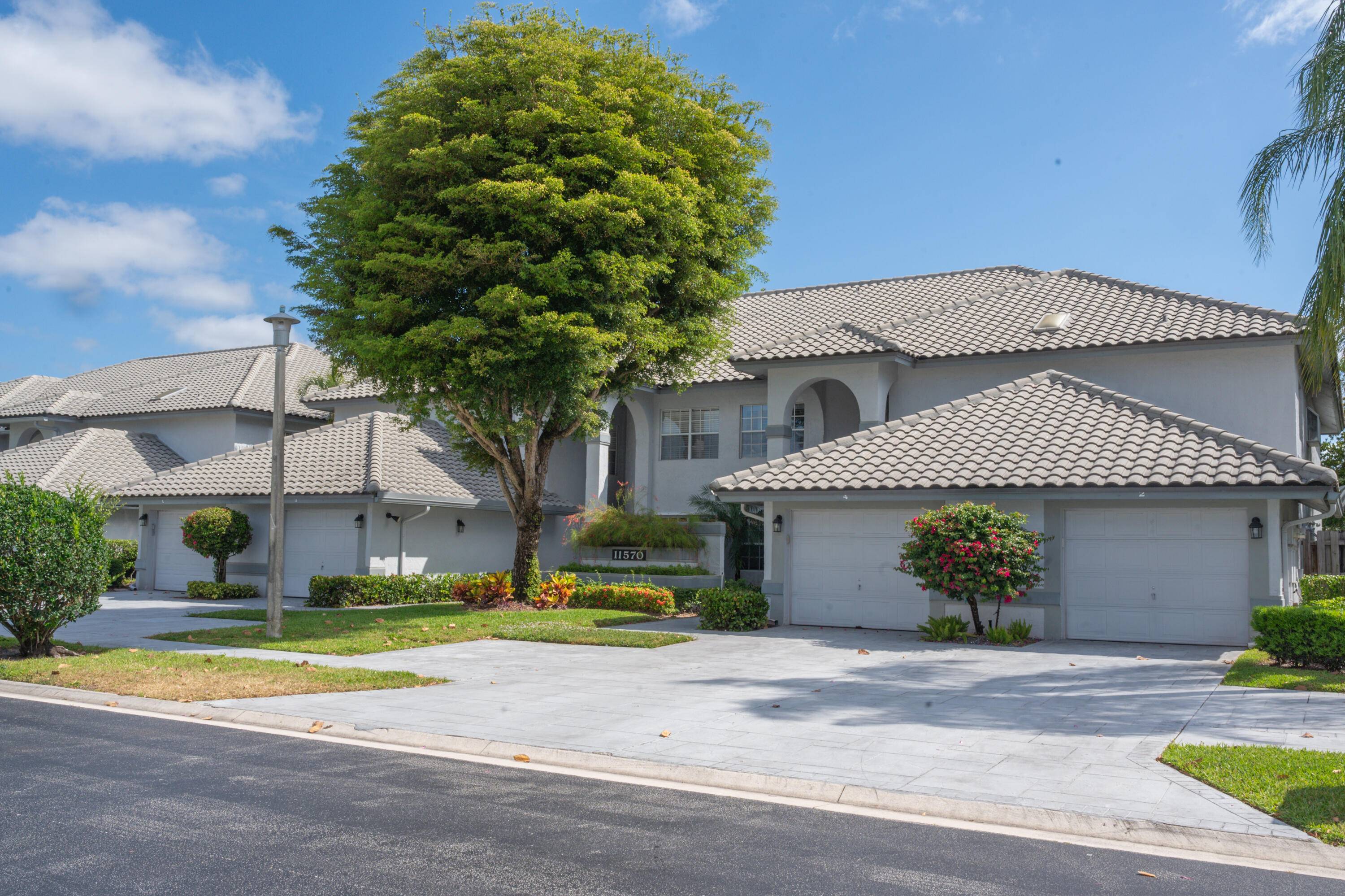 Located in the secure, guard gated community of Indian Springs, this immaculate second floor condo is perfect for those 55.