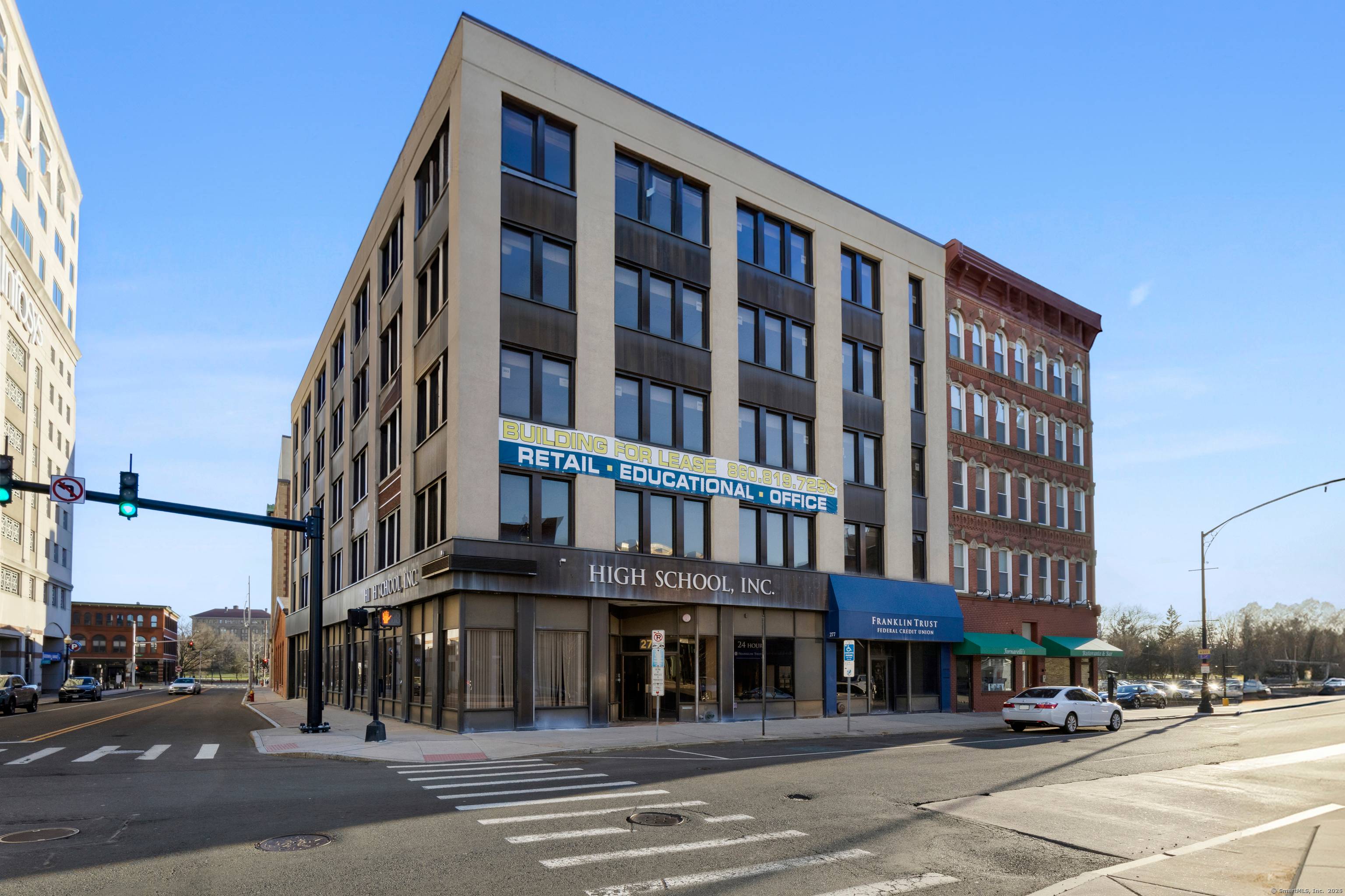Welcome to an unparalleled opportunity in the heart of downtown Hartford an exceptional chance to spearhead the development of a residential haven in an enviable location !
