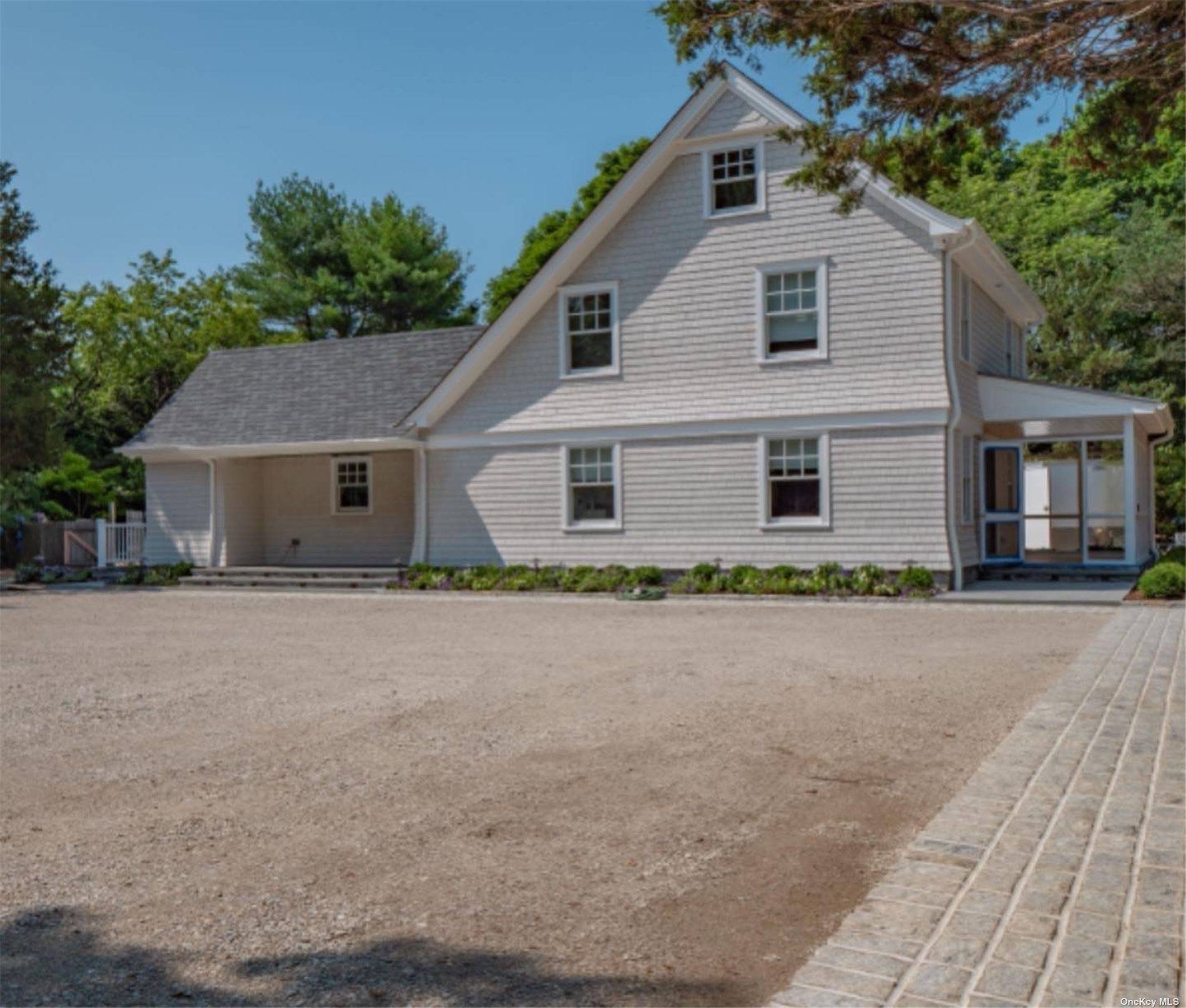 30 Club Lane, Remsenburg NY 11960