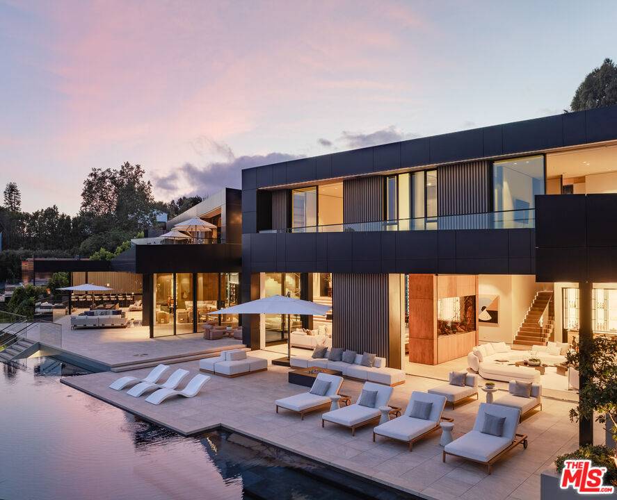 10710 Chalon Rd 9BR Bel Air La