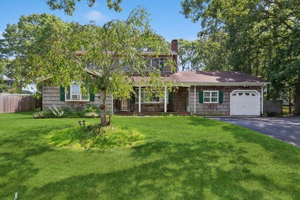 Well located, south of the highway, 2, 630 square foot WHB Village home close to everything important.