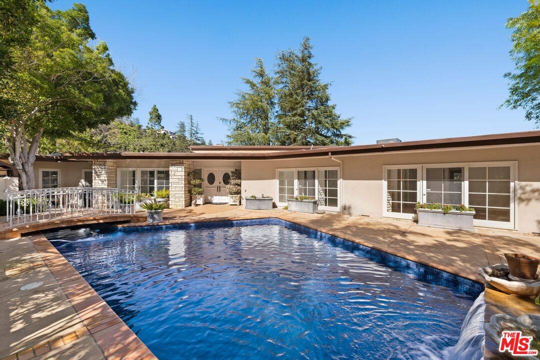 1743 Stone Canyon Rd 4BR Bel Air La