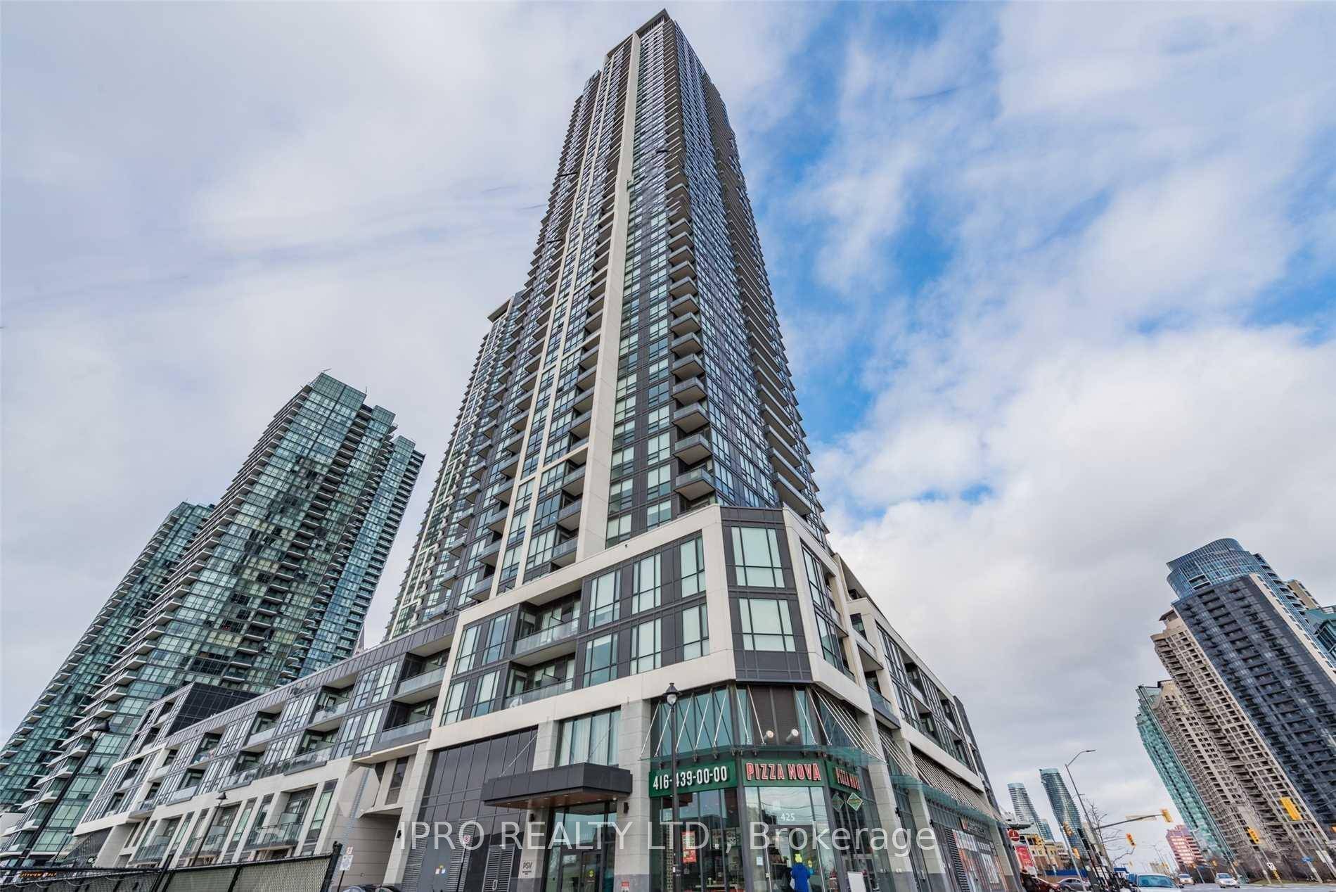 Location ! Location ! In The Heart Of City Centre In Mississauga.