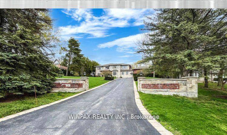 Immaculate 1. 229 Acre Hilltop Lot, One Of The Best In Cachet W 135' Wide Lot.