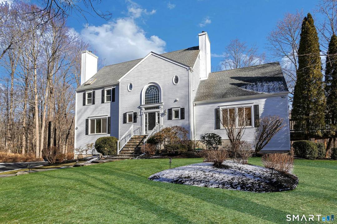 Welcome to 6 Morganti Ct.