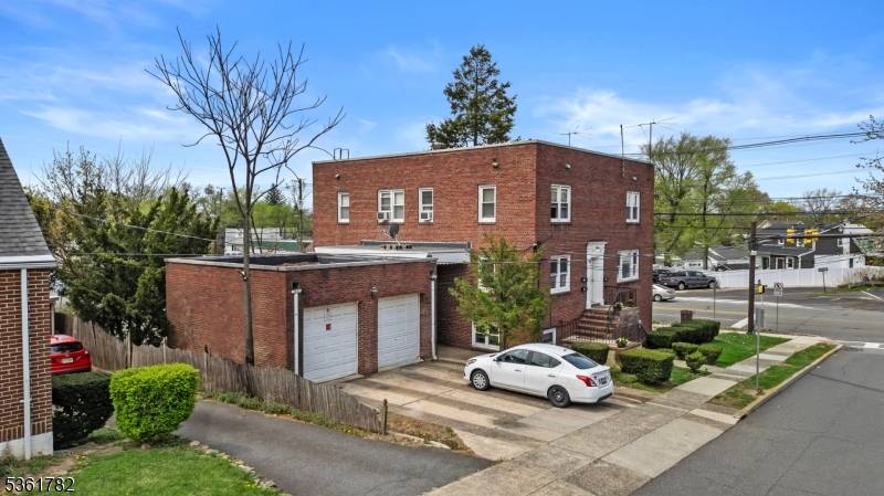 Fantastic income producing property located in a vibrant, sidewalk town near major transportation hubs New Brunswick and Edison Train Stations, Rutgers University, Robert Wood Johnson Medical Center.
