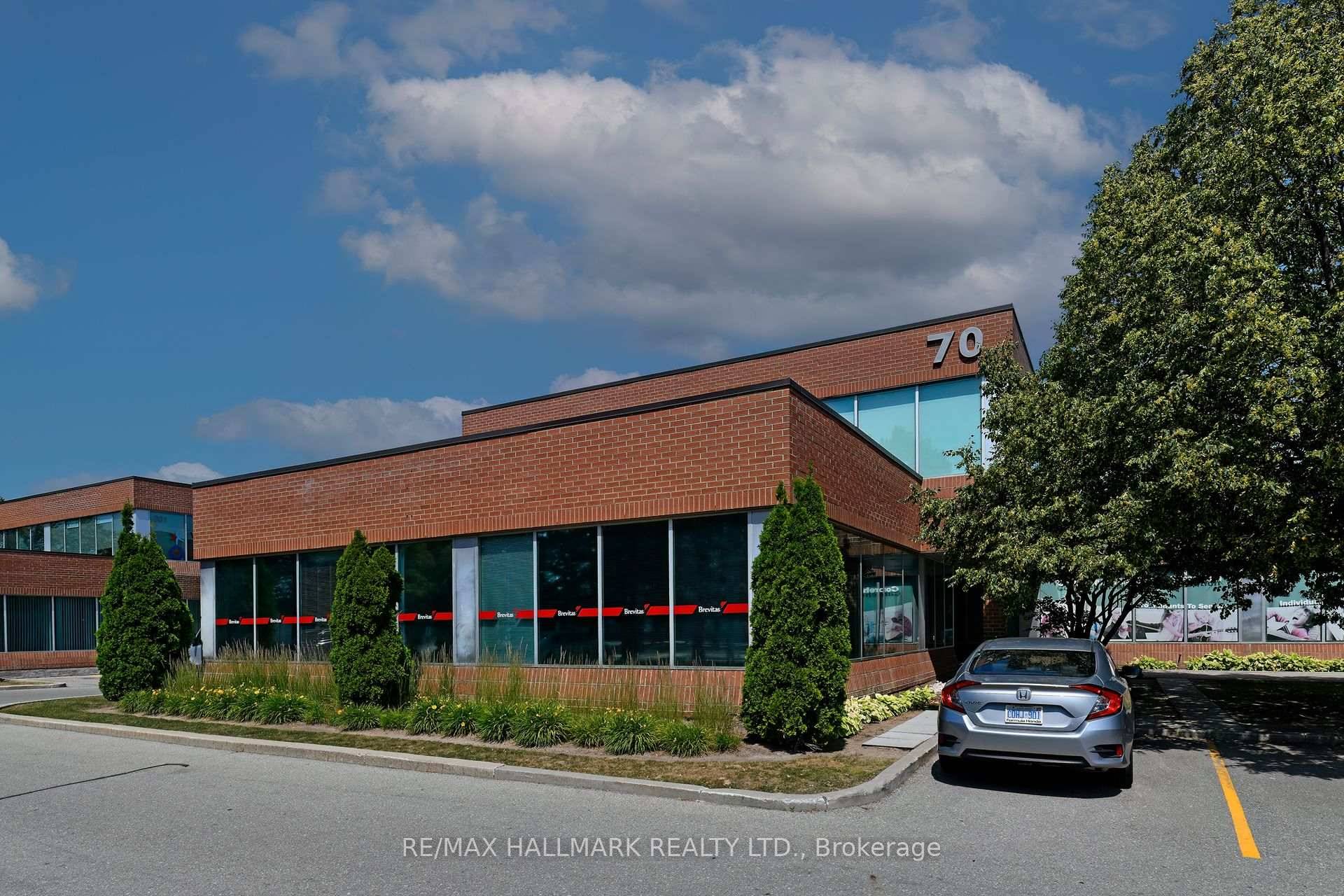 Prime East Beaver Creek Location Near Transit, Major Highways, amp ; All Amenities.