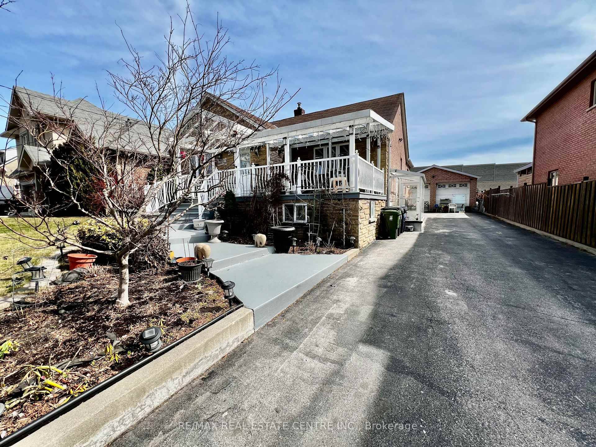 Great investment opportunity in a prime location !