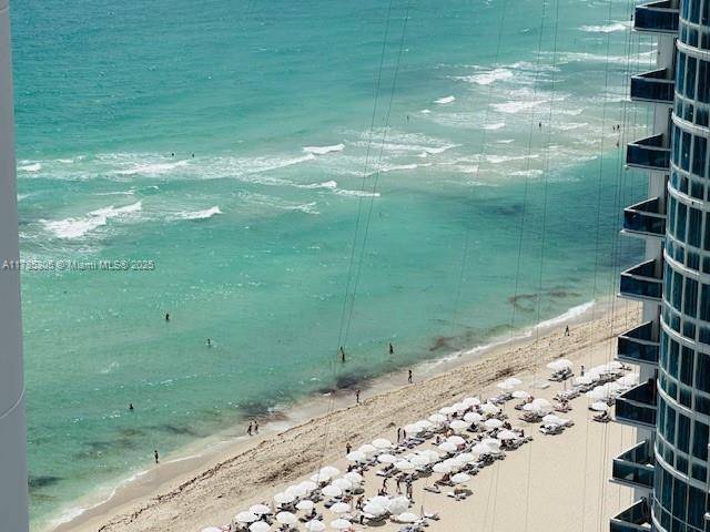 Prestigious One of a Kind Trump Royle in Sunny Isles Beach FL 33160 !