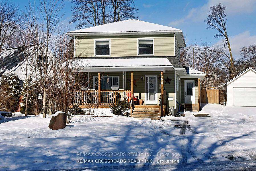 PREMIUM 75ft pie shaped lot in the highly sought after South Ajax !