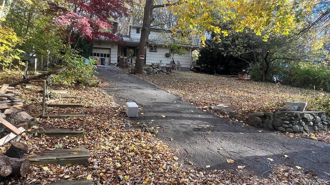 Unique opportunity ! THE PROPERTY WILL DELIVER VACANT !