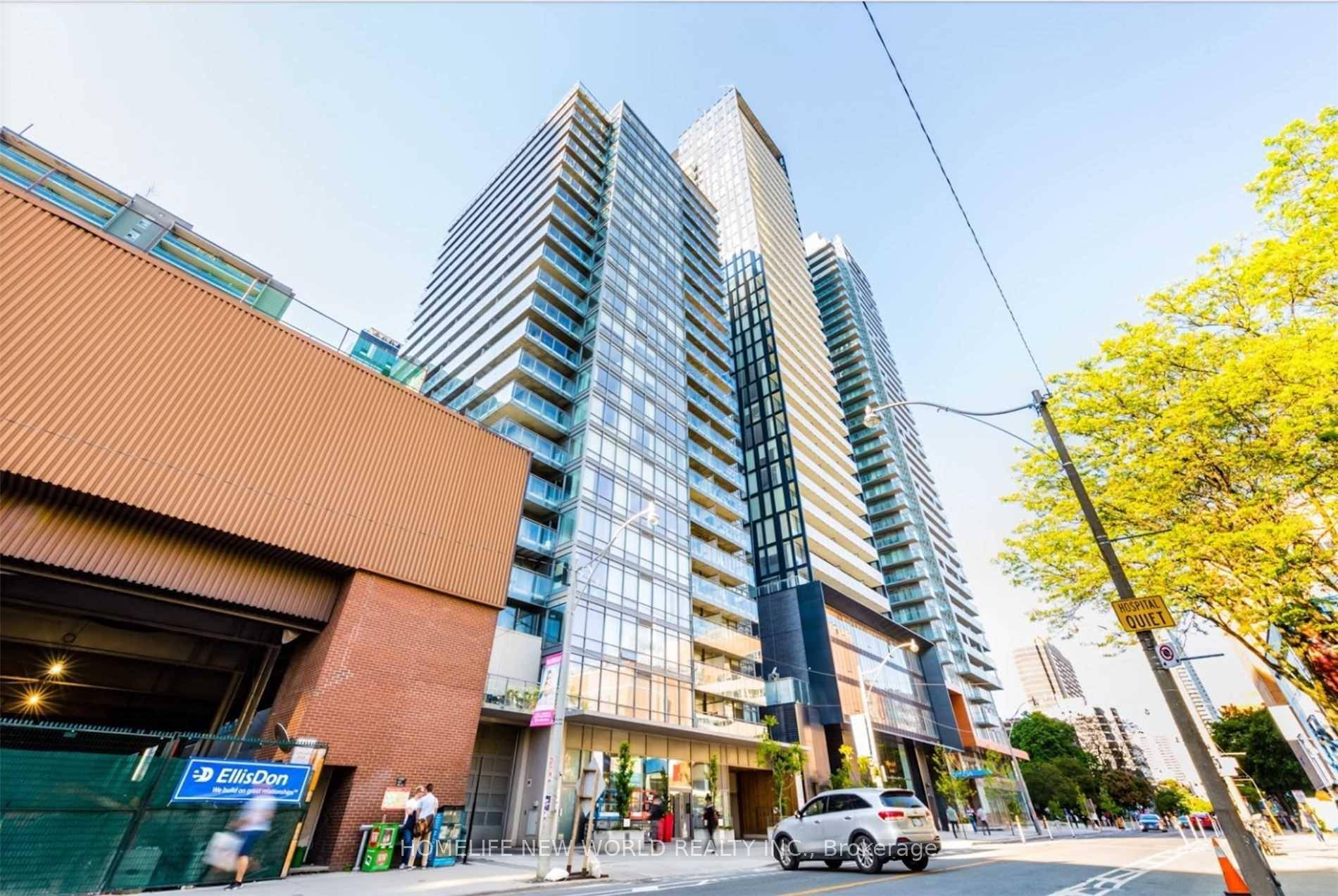Cresford 5 Star Condo Living With Excellent Condition.