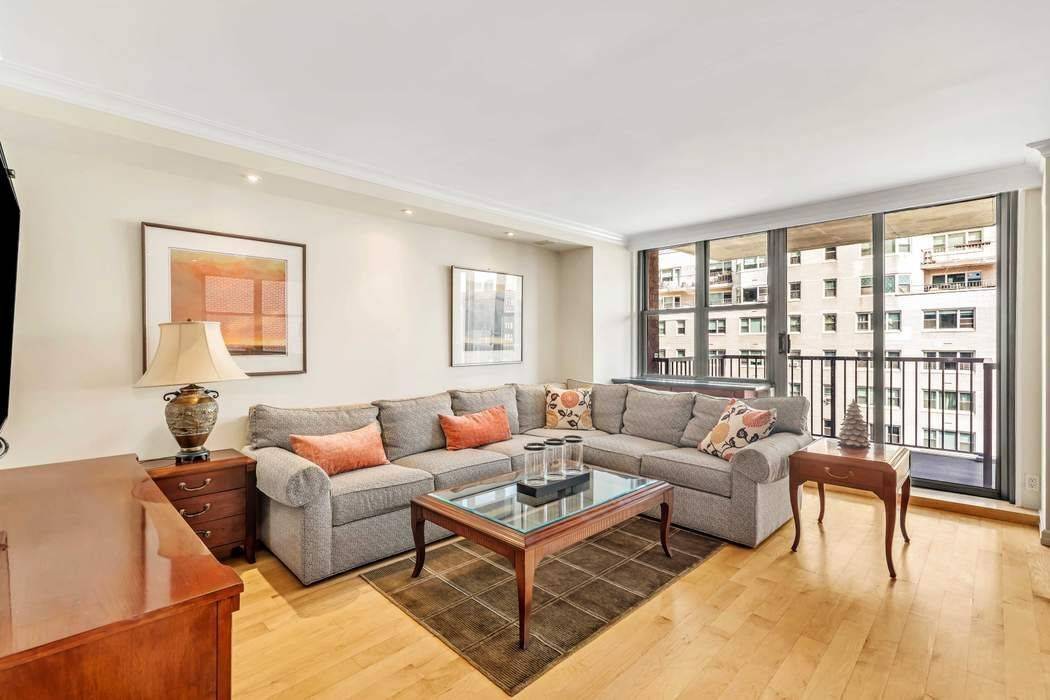 This rarely available and renovated junior 4, H line at 444 East 86th Street 14H is currently configured as a spacious one bedroom with a den plus a dedicated dining ...