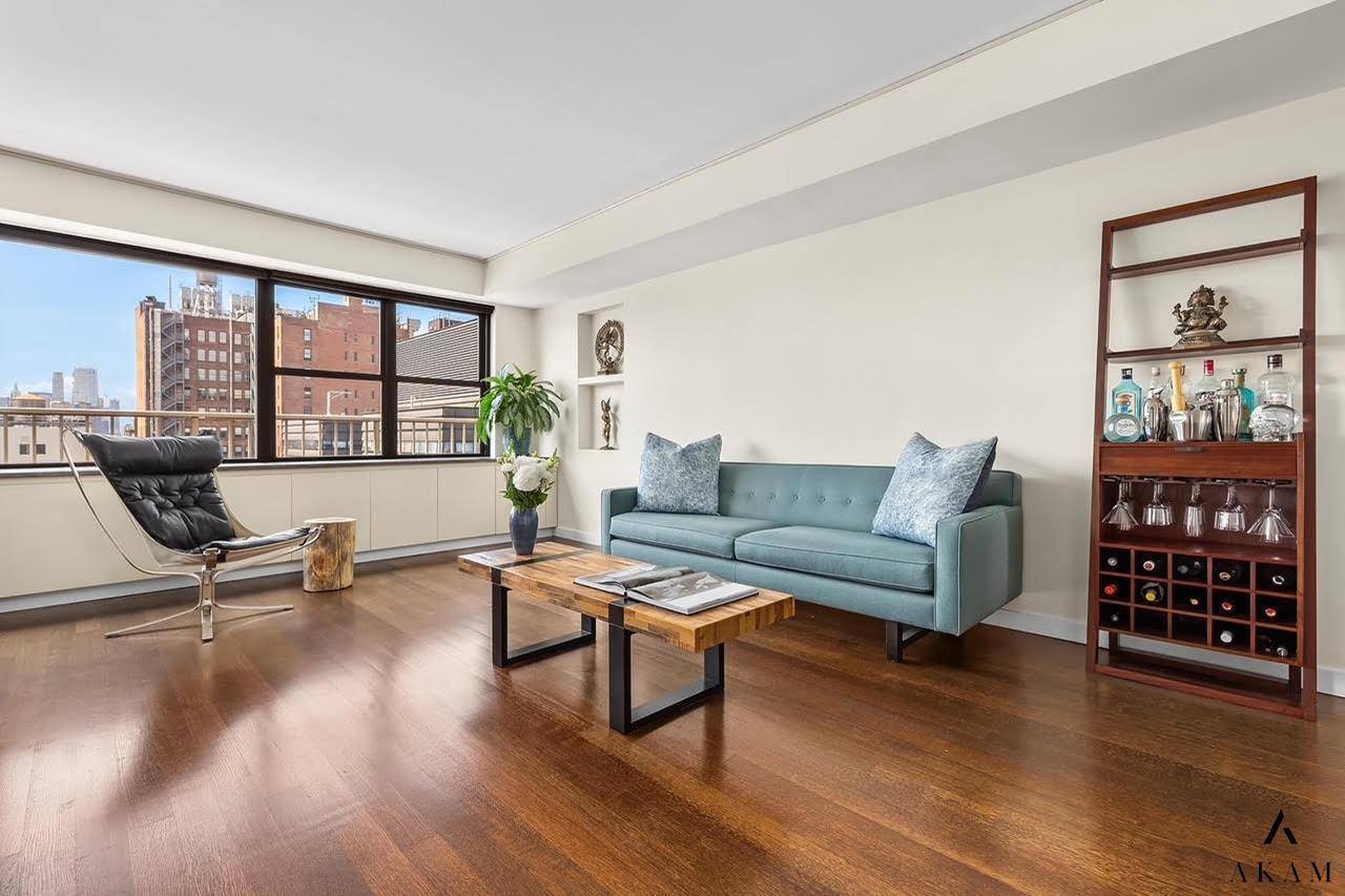 Sky High Serenity with Panoramic Views at The Victoria Perched on one of the highest floors at The Victoria, Apartment 21D is a one of a kind south facing Union ...