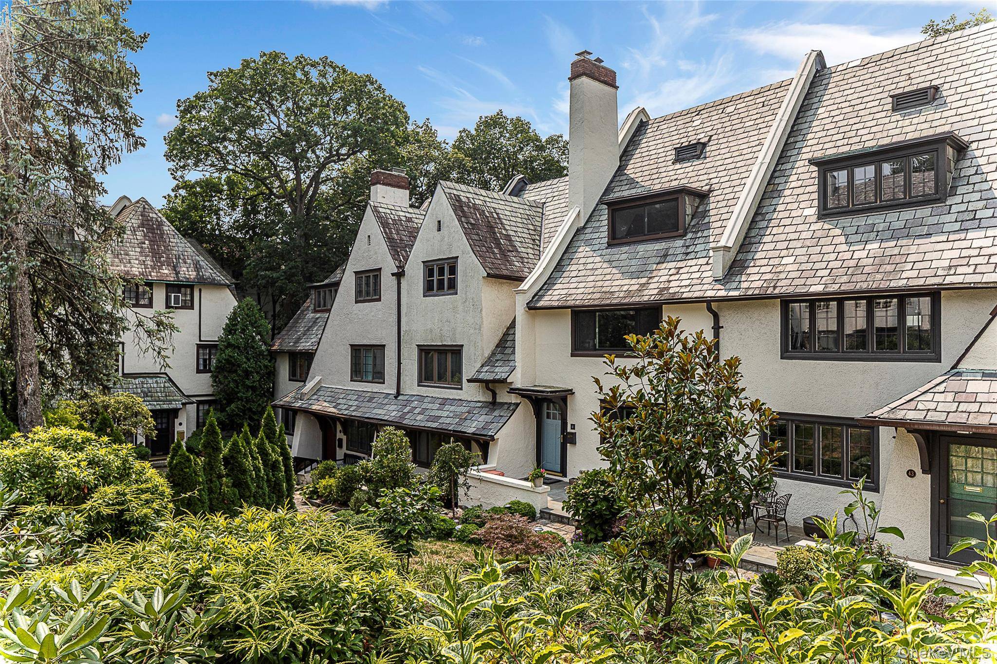 Welcome to 41 Sagamore Road an architecturally beautiful 4 bedroom, 3 bathroom townhouse designed by renowned architect William Bates, just steps from Bronxville s shops, dining, school, and Metro North.