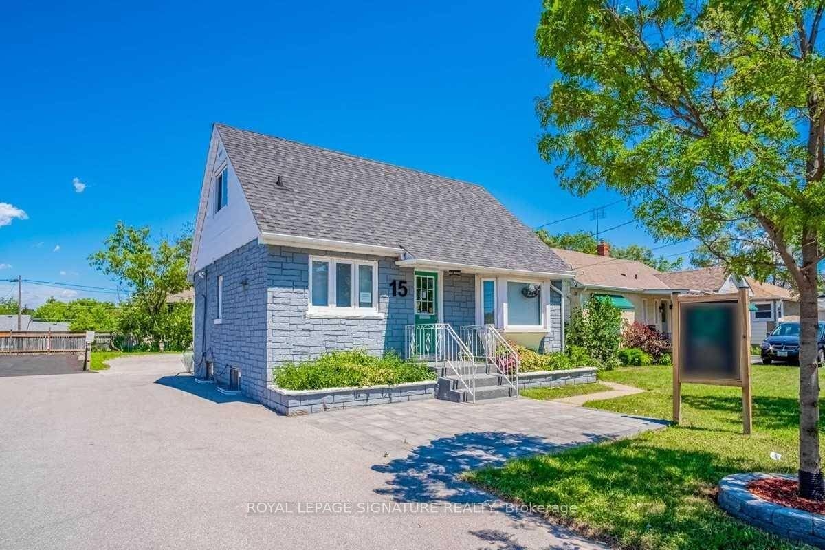 Sought After Property On Queen St S.