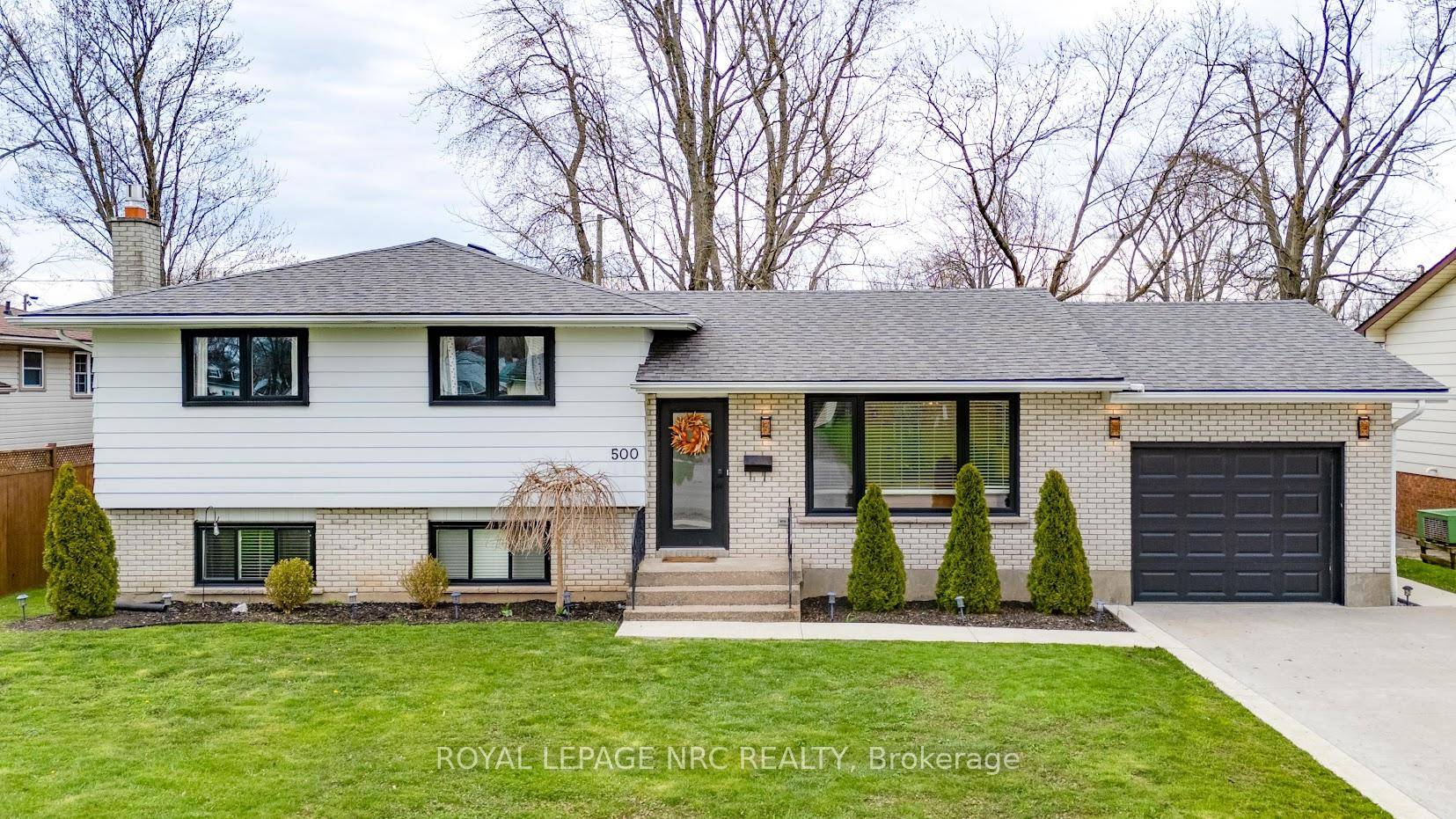 Welcome to 500 Lakeside Road, this 4 level side split is packed with upgrades and charm from top to bottom.