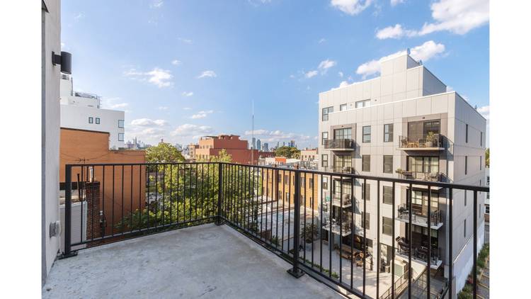 Must see 1 Bedroom Residence with Balcony !