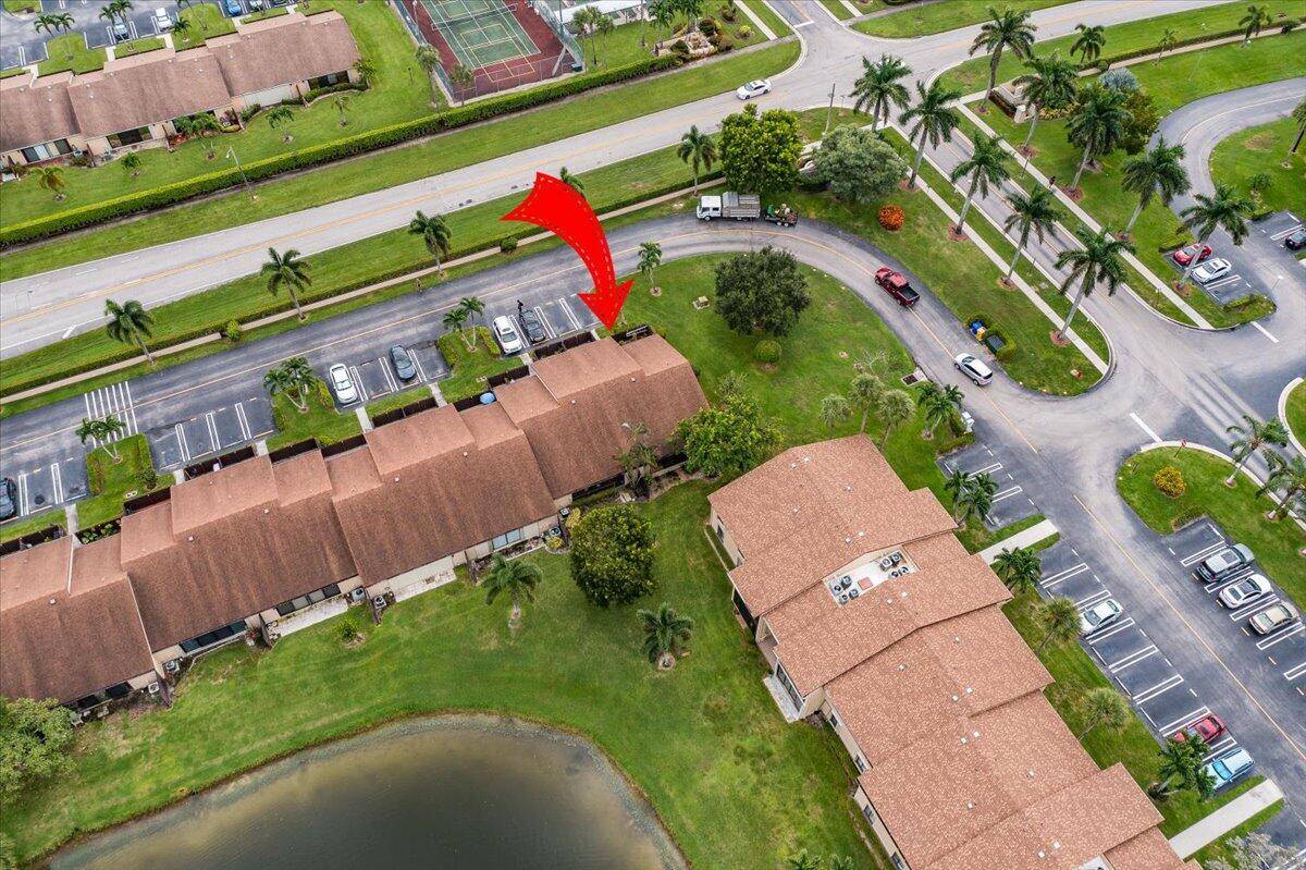 CORNER UNIT.. ALL AGES VILLA.