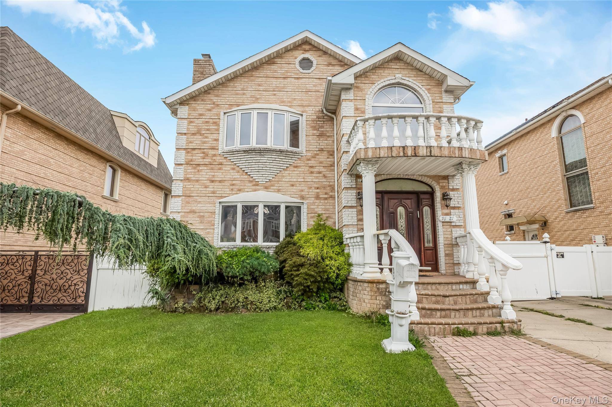 Welcome to this stunning five bedroom, 3.