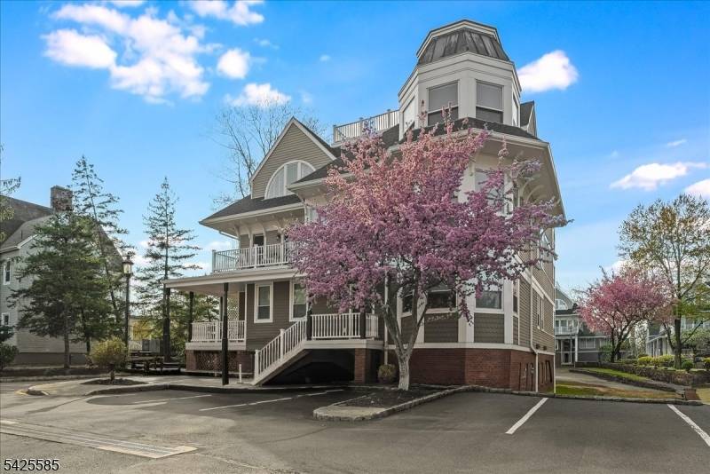 Situated in the heart of downtown Morristown, this updated townhouse offers a seamless blend of sophistication and convenience of urban living.