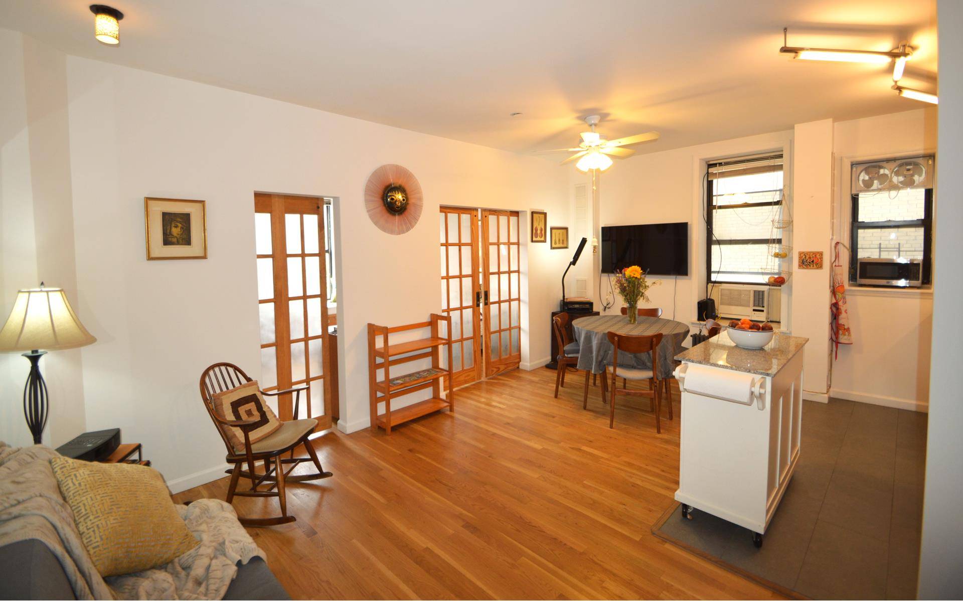 This spacious One Bedroom One Bathroom apartment is located in the residential Washington Heights neighborhood.