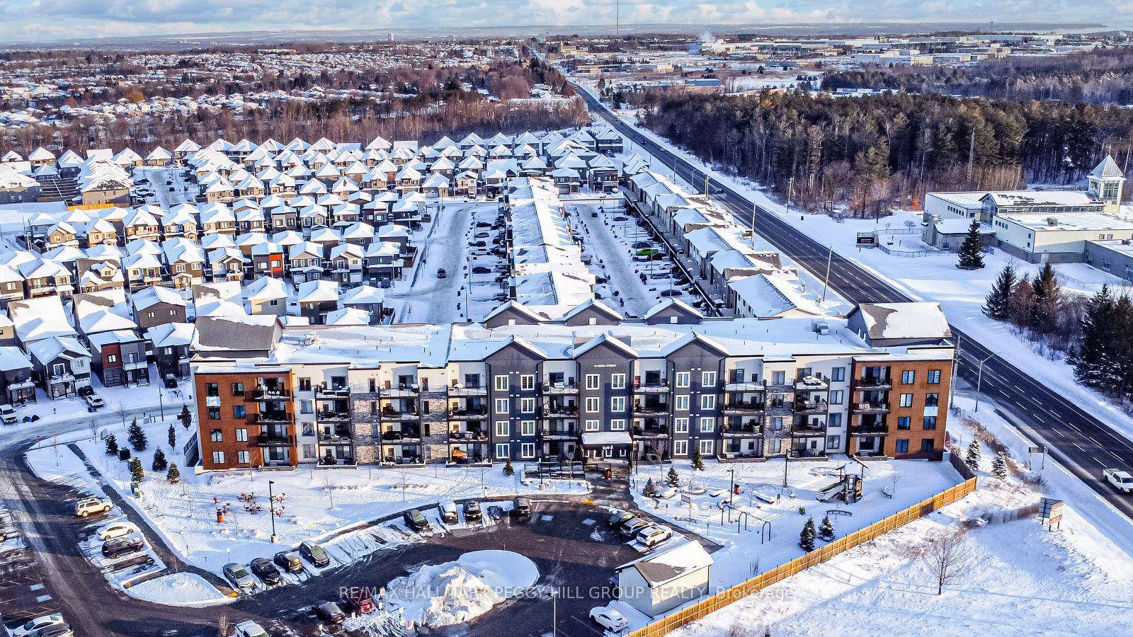 SPACIOUS TWO BEDROOM CONDO WITH MODERN FINISHES amp ; AN IDEAL LOCATION !