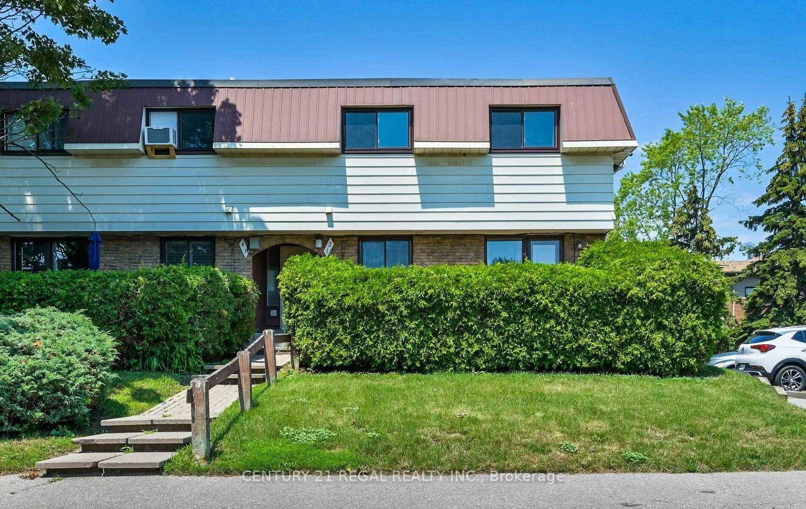 Attention ! Renovated ! UTILITIES INCLUDED !