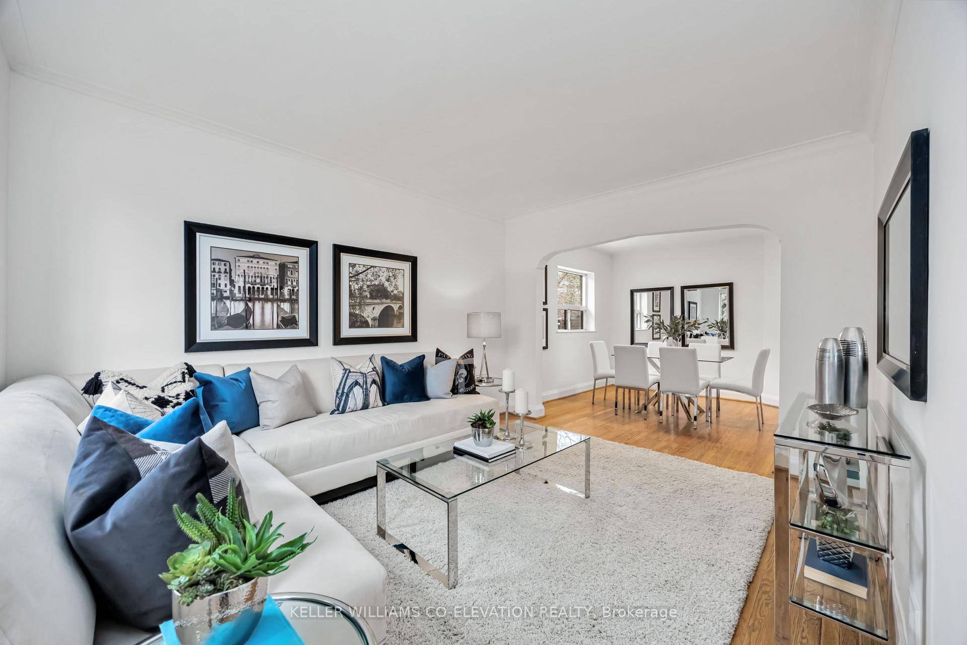 Welcome to 1001 Kipling Avenue !
