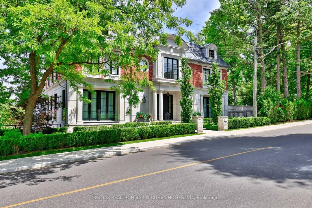 Presenting An Extraordinary Custom Built Residence In The Heart Of Forest Hill, Designed With Impeccable Attention To Detail By Renowned Architect Richard Wengle And Interior Designer Robin Nadel.