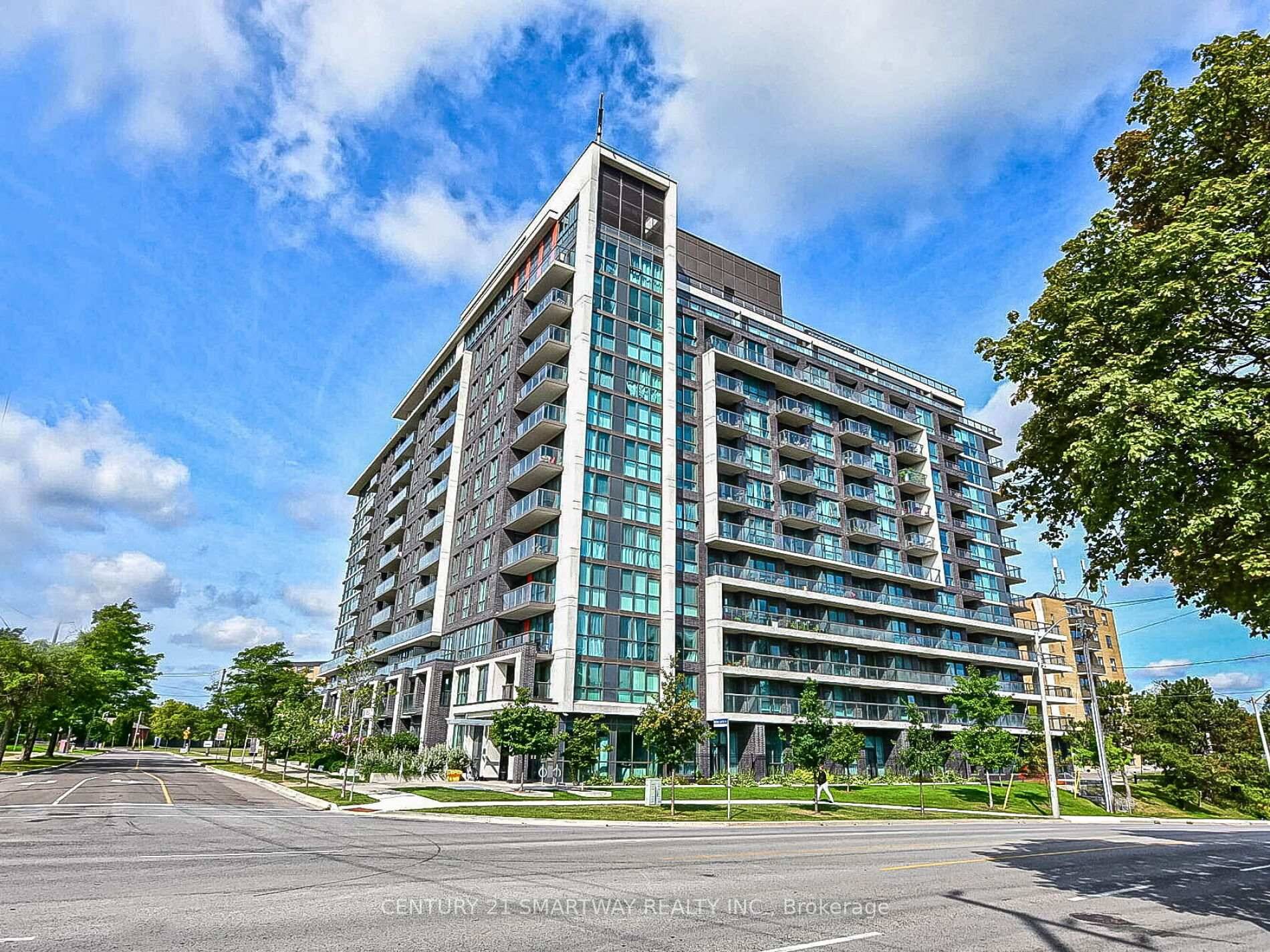 Beautiful Boutique Condo 1 Bedroom Den, 1 Bathroom with Private Terrace !